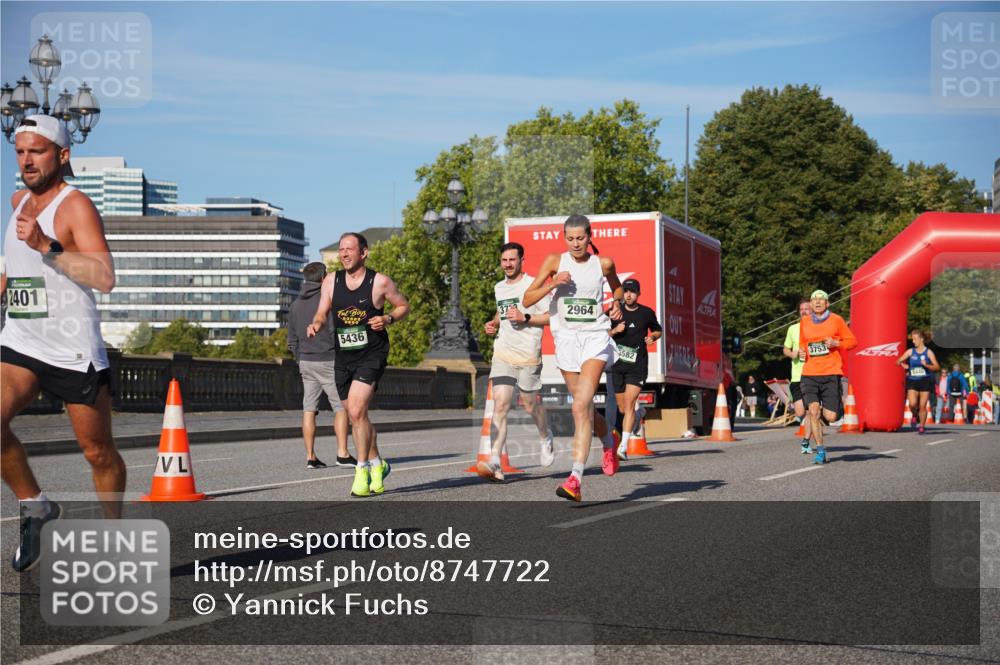 07.09.2025 - BARMER Alsterlauf Yannick Fuchs http://msf.ph/oto/8747722 07.09.2025 09:32:41 Laufen 2401, 37, 2964, 5436, 582, 3753 meine-sportfotos.de