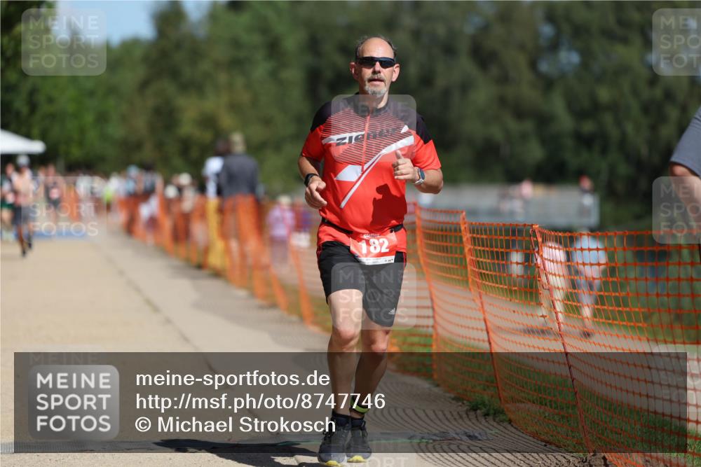 07.09.2025 - 19. Norderstedt Triathlon Michael Strokosch http://msf.ph/oto/8747746 07.09.2025 12:38:16 Laufen 182, 299, 1378 meine-sportfotos.de