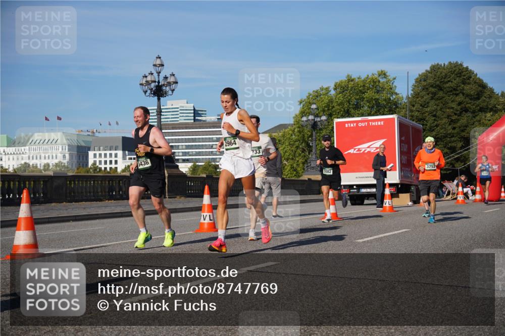 07.09.2025 - BARMER Alsterlauf Yannick Fuchs http://msf.ph/oto/8747769 07.09.2025 09:32:42 Laufen 2964, 5436, 733, 5582, 3753, 5440 meine-sportfotos.de