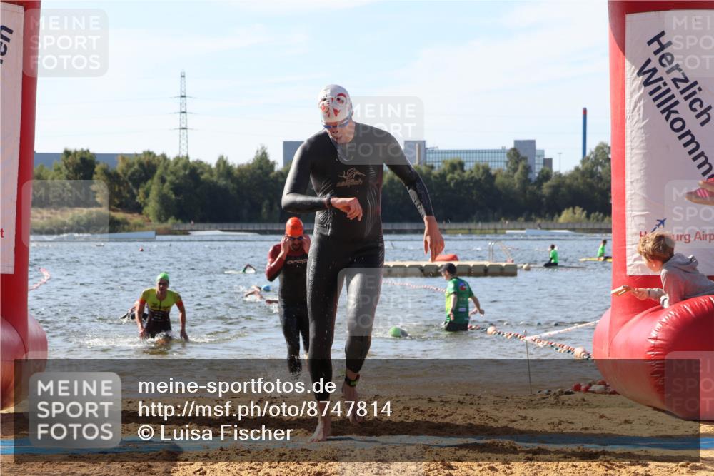 07.09.2025 - 19. Norderstedt Triathlon Luisa Fischer http://msf.ph/oto/8747814 07.09.2025 10:50:07 Schwimmen 238, 1158, 1171, 1176, 1335, 1355 meine-sportfotos.de