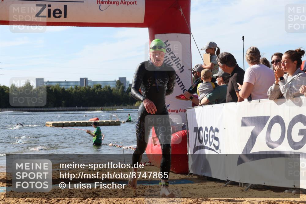 07.09.2025 - 19. Norderstedt Triathlon Luisa Fischer http://msf.ph/oto/8747865 07.09.2025 10:50:15 Schwimmen 238, 1157, 1160, 1171, 1335, 1355 meine-sportfotos.de