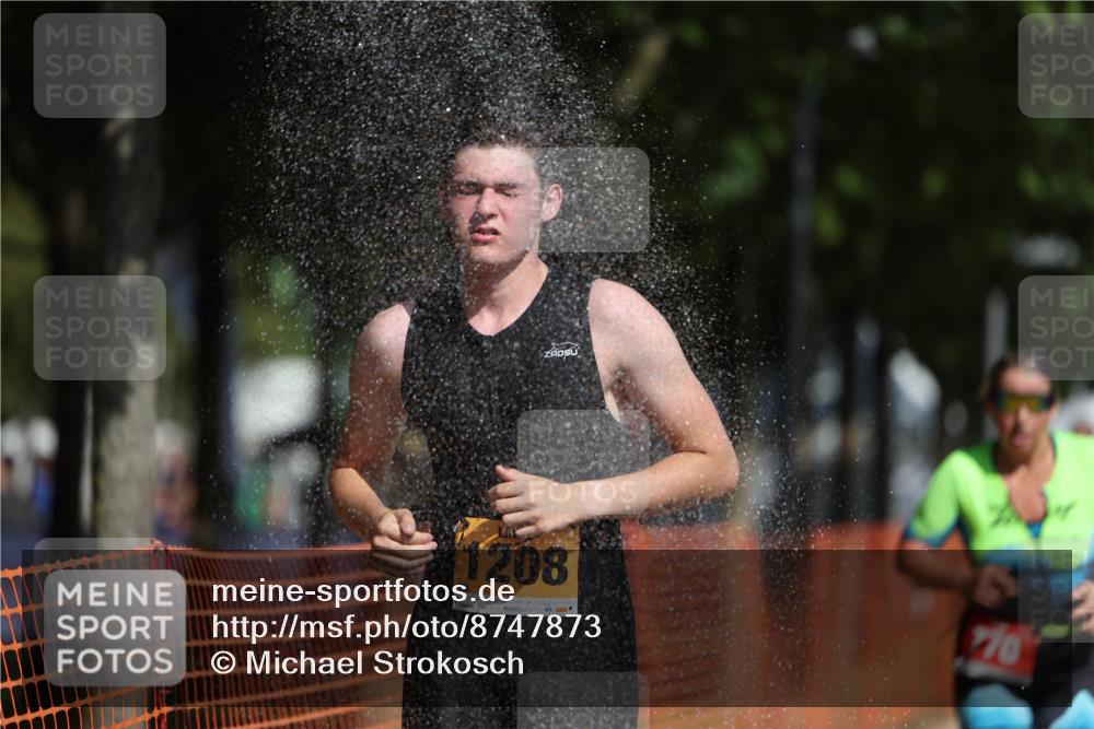 07.09.2025 - 19. Norderstedt Triathlon Michael Strokosch http://msf.ph/oto/8747873 07.09.2025 12:01:28 Laufen 770, 774, 1208, 1301, 1332, 1348 meine-sportfotos.de