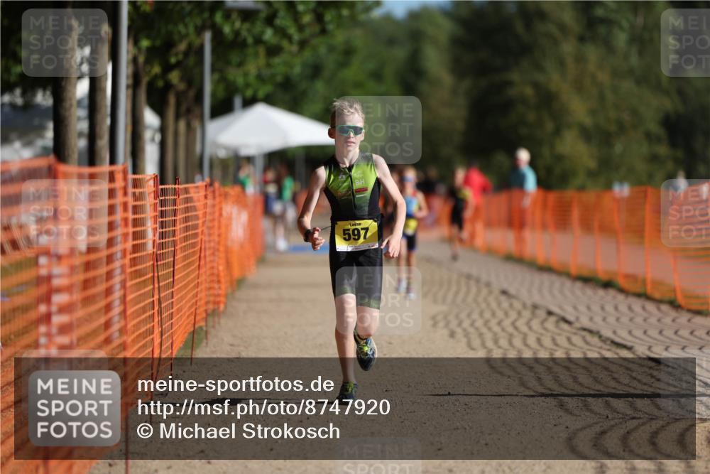 07.09.2025 - 19. Norderstedt Triathlon Michael Strokosch http://msf.ph/oto/8747920 07.09.2025 09:46:11 Laufen 555, 597 meine-sportfotos.de