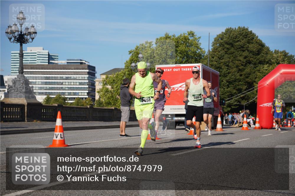 07.09.2025 - BARMER Alsterlauf Yannick Fuchs http://msf.ph/oto/8747979 07.09.2025 09:32:51 Laufen 2658, 1, 5863, 5057 meine-sportfotos.de