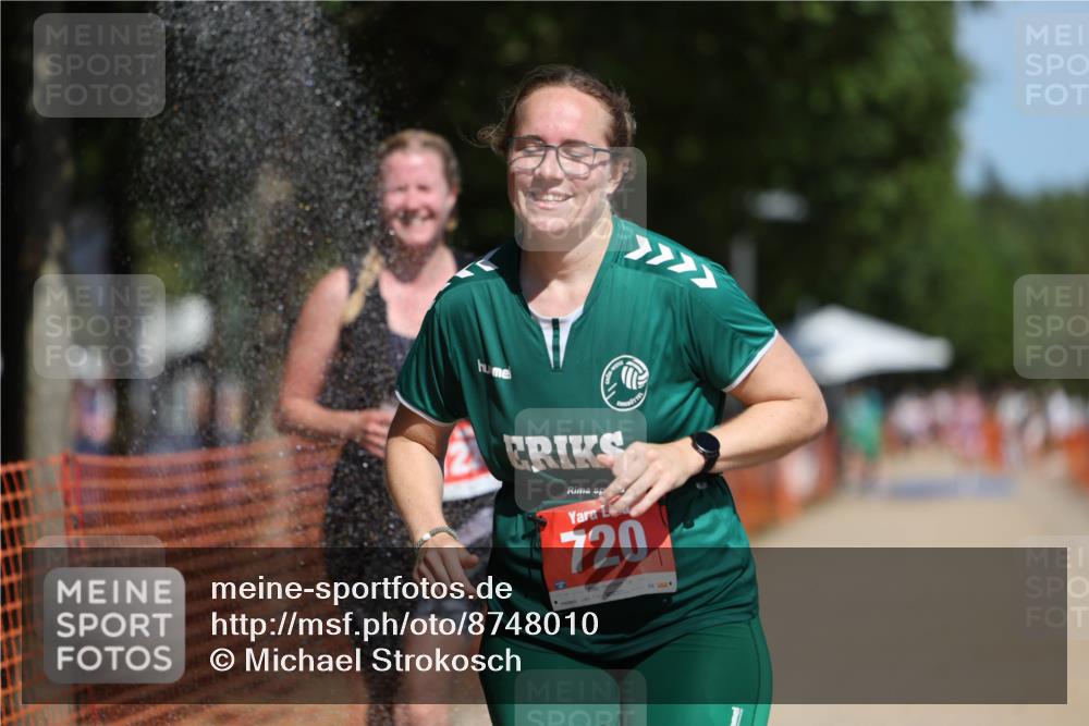 07.09.2025 - 19. Norderstedt Triathlon Michael Strokosch http://msf.ph/oto/8748010 07.09.2025 12:38:35 Laufen 720, 1224 meine-sportfotos.de