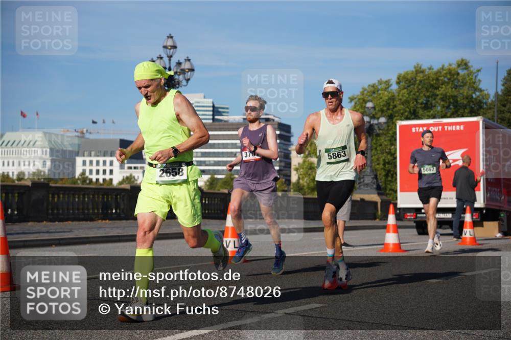 07.09.2025 - BARMER Alsterlauf Yannick Fuchs http://msf.ph/oto/8748026 07.09.2025 09:32:52 Laufen 2658, 370, 5863, 5057, 2822 meine-sportfotos.de