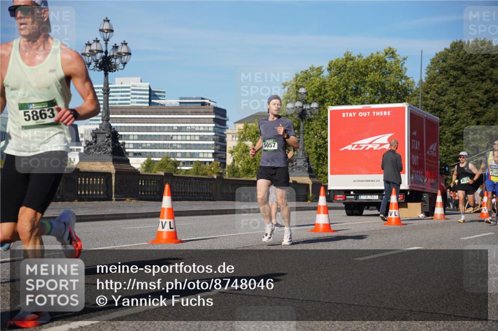 07.09.2025 - BARMER Alsterlauf Yannick Fuchs http://msf.ph/oto/8748046 07.09.2025 09:32:53 Laufen 5863, 5057, 1, 4639, 2309 meine-sportfotos.de