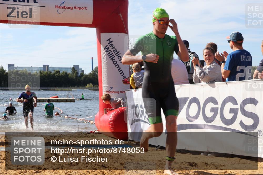 07.09.2025 - 19. Norderstedt Triathlon Luisa Fischer http://msf.ph/oto/8748053 07.09.2025 10:50:54 Schwimmen 749, 1173 meine-sportfotos.de