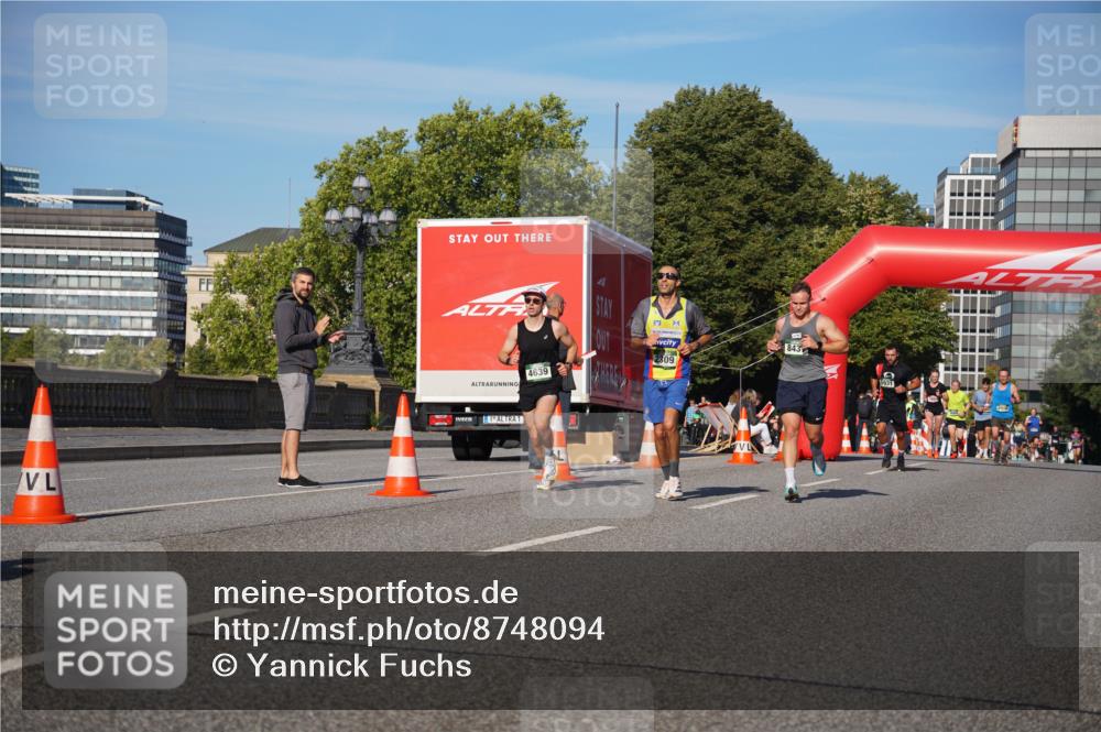 07.09.2025 - BARMER Alsterlauf Yannick Fuchs http://msf.ph/oto/8748094 07.09.2025 09:32:54 Laufen 4639, 1, 52, 843, 309 meine-sportfotos.de