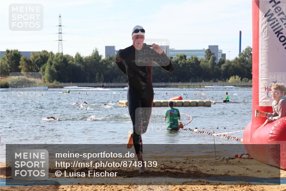 07.09.2025 - 19. Norderstedt Triathlon Luisa Fischer http://msf.ph/oto/8748139 07.09.2025 10:51:06 Schwimmen 749, 1172, 1202 meine-sportfotos.de