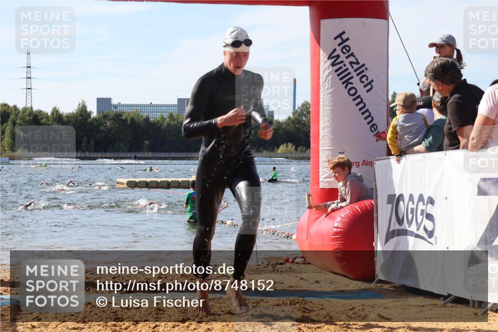 07.09.2025 - 19. Norderstedt Triathlon Luisa Fischer http://msf.ph/oto/8748152 07.09.2025 10:51:07 Schwimmen 749, 1172, 1202 meine-sportfotos.de