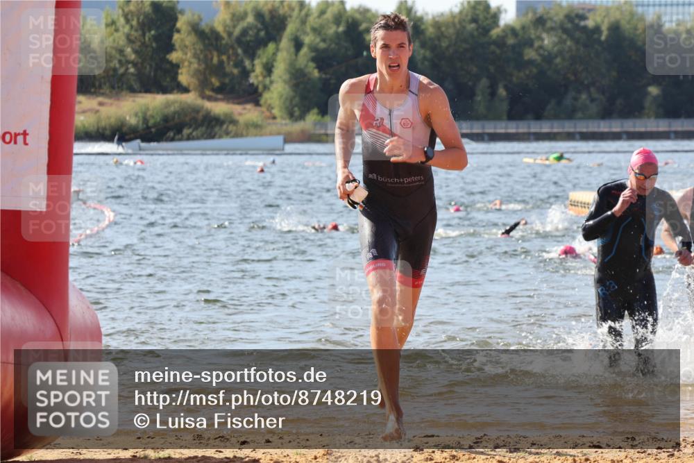 07.09.2025 - 19. Norderstedt Triathlon Luisa Fischer http://msf.ph/oto/8748219 07.09.2025 10:51:24 Schwimmen 821, 1166, 1174, 1208, 1341 meine-sportfotos.de