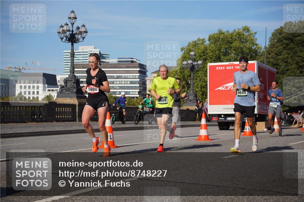 07.09.2025 - BARMER Alsterlauf Yannick Fuchs http://msf.ph/oto/8748227 07.09.2025 09:33:04 Laufen 5980, 3669, 4645, 4747 meine-sportfotos.de
