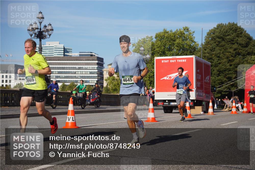 07.09.2025 - BARMER Alsterlauf Yannick Fuchs http://msf.ph/oto/8748249 07.09.2025 09:33:05 Laufen 3669, 4645, 4747, 5404 meine-sportfotos.de