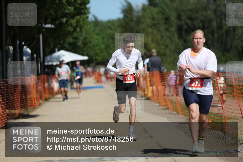 07.09.2025 - 19. Norderstedt Triathlon Michael Strokosch http://msf.ph/oto/8748256 07.09.2025 12:39:04 Laufen 165, 273, 724, 792 meine-sportfotos.de