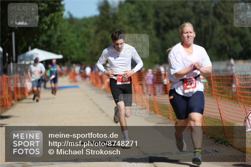 07.09.2025 - 19. Norderstedt Triathlon Michael Strokosch http://msf.ph/oto/8748271 07.09.2025 12:39:04 Laufen 165, 273, 724, 792 meine-sportfotos.de