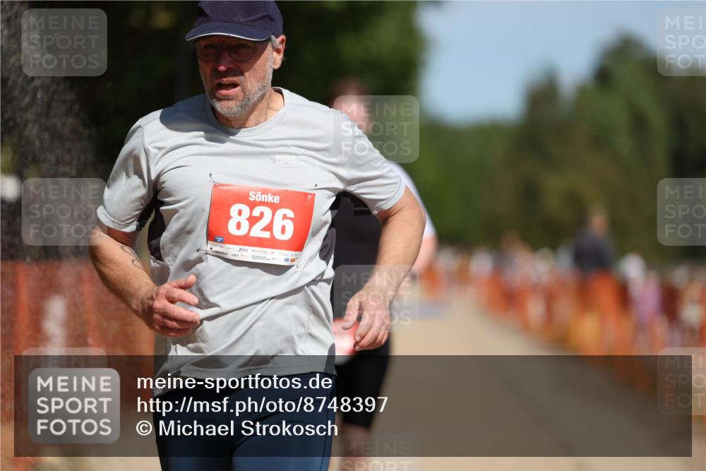07.09.2025 - 19. Norderstedt Triathlon Michael Strokosch http://msf.ph/oto/8748397 07.09.2025 12:39:16 Laufen 791, 826, 849 meine-sportfotos.de