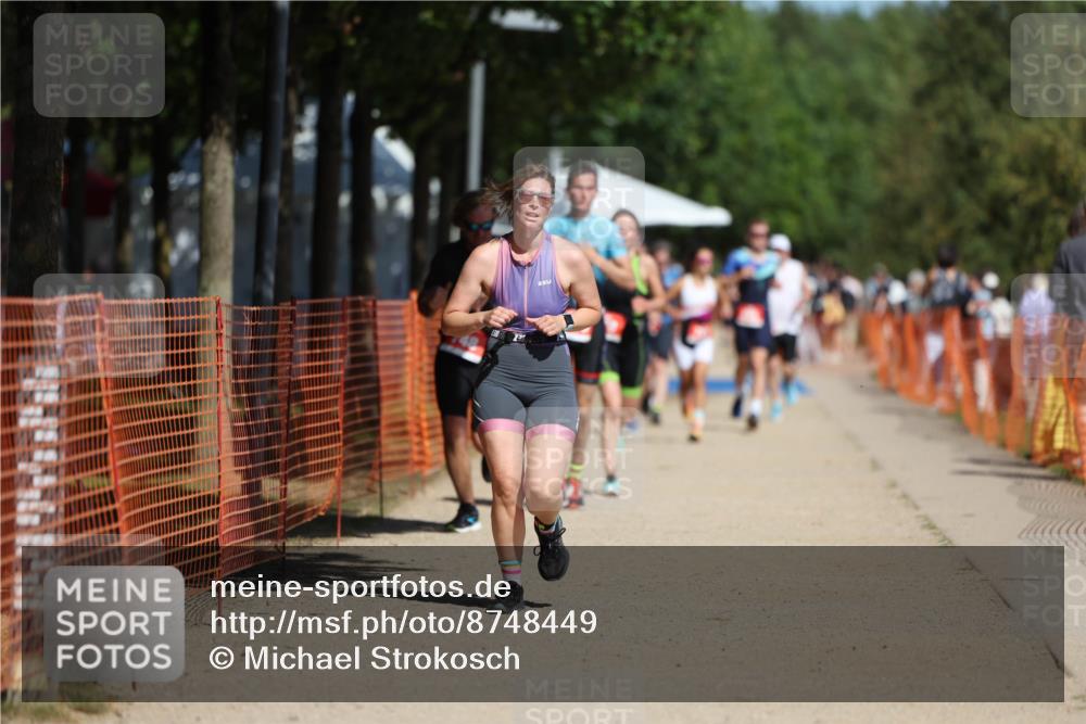 07.09.2025 - 19. Norderstedt Triathlon Michael Strokosch http://msf.ph/oto/8748449 07.09.2025 12:39:42 Laufen 748, 763, 778, 1239 meine-sportfotos.de