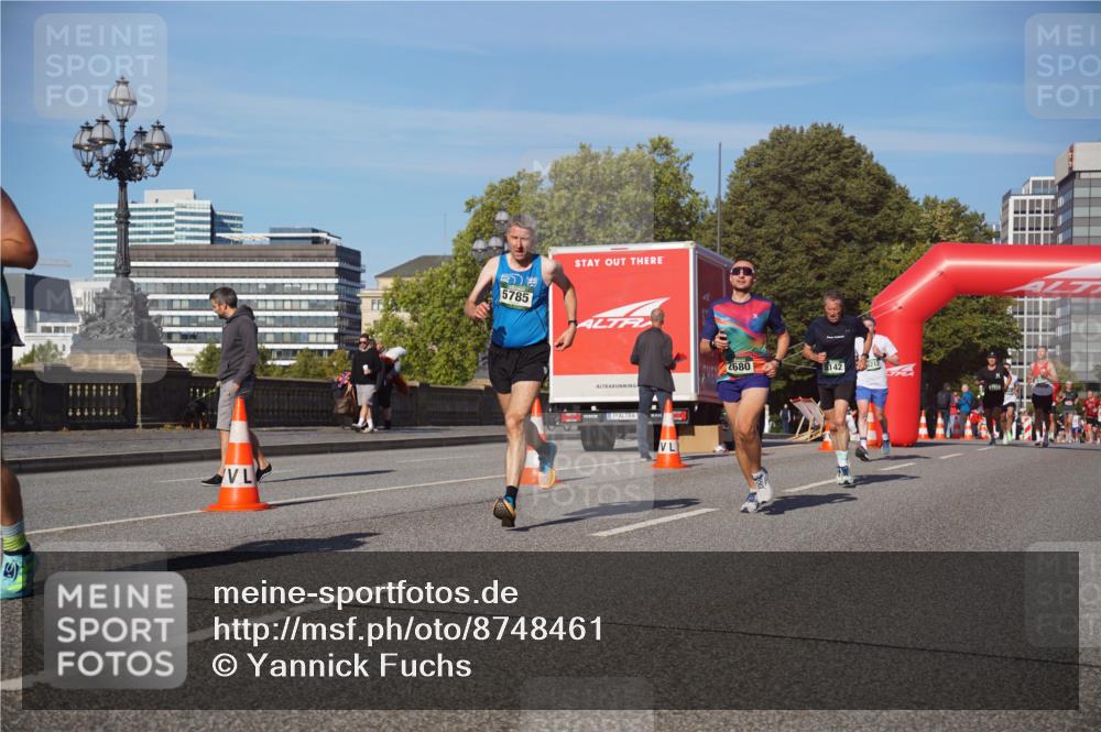07.09.2025 - BARMER Alsterlauf Yannick Fuchs http://msf.ph/oto/8748461 07.09.2025 09:33:17 Laufen 5785, 2680, 5142 meine-sportfotos.de
