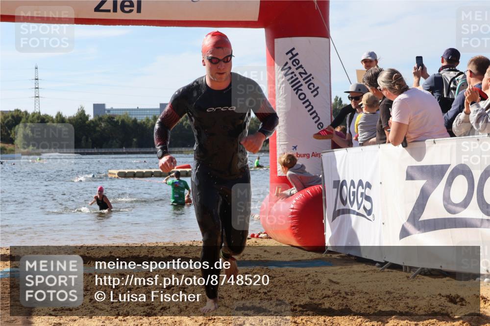07.09.2025 - 19. Norderstedt Triathlon Luisa Fischer http://msf.ph/oto/8748520 07.09.2025 10:52:06 Schwimmen 1164, 1178, 1340, 1390 meine-sportfotos.de