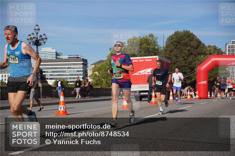 07.09.2025 - BARMER Alsterlauf Yannick Fuchs http://msf.ph/oto/8748534 07.09.2025 09:33:18 Laufen 5785, 2680, 5142, 6212 meine-sportfotos.de