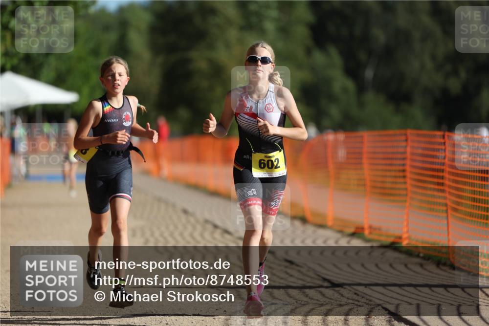 07.09.2025 - 19. Norderstedt Triathlon Michael Strokosch http://msf.ph/oto/8748553 07.09.2025 09:47:03 Laufen 602, 606, 608, 615, 622 meine-sportfotos.de