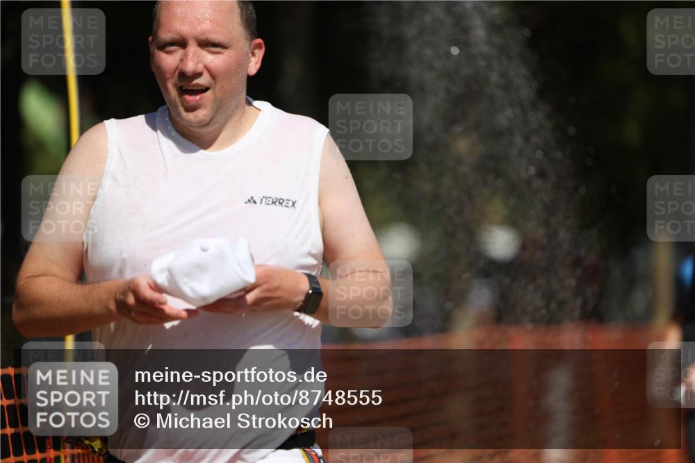 07.09.2025 - 19. Norderstedt Triathlon Michael Strokosch http://msf.ph/oto/8748555 07.09.2025 12:39:57 Laufen 243, 767, 852, 856, 1255, 1276, 1359 meine-sportfotos.de