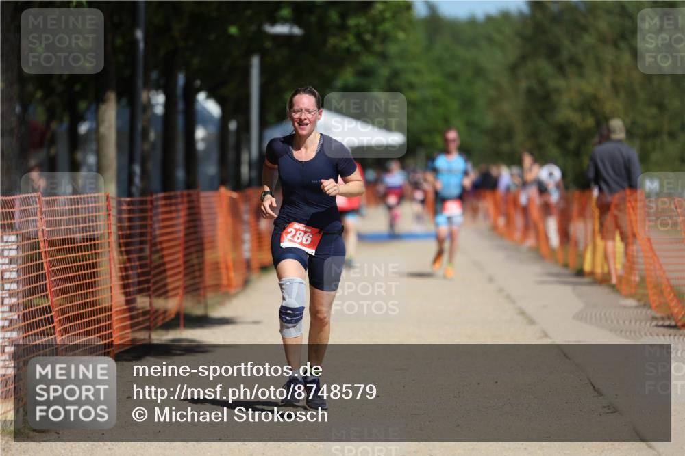 07.09.2025 - 19. Norderstedt Triathlon Michael Strokosch http://msf.ph/oto/8748579 07.09.2025 12:40:10 Laufen 286 meine-sportfotos.de