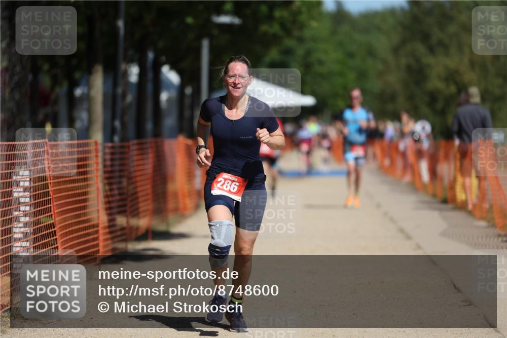 07.09.2025 - 19. Norderstedt Triathlon Michael Strokosch http://msf.ph/oto/8748600 07.09.2025 12:40:11 Laufen 286 meine-sportfotos.de