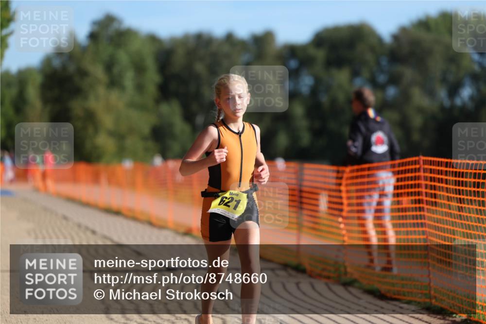 07.09.2025 - 19. Norderstedt Triathlon Michael Strokosch http://msf.ph/oto/8748660 07.09.2025 09:47:16 Laufen 621 meine-sportfotos.de