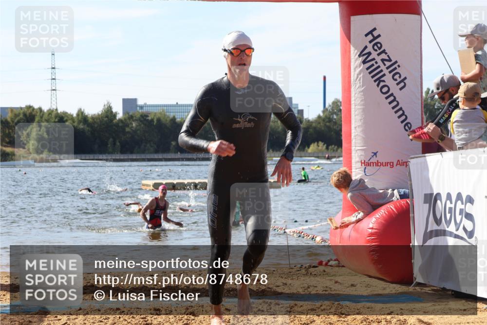 07.09.2025 - 19. Norderstedt Triathlon Luisa Fischer http://msf.ph/oto/8748678 07.09.2025 10:53:08 Schwimmen 200, 1156, 1203 meine-sportfotos.de
