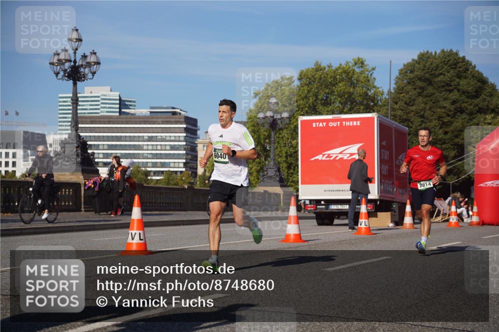 07.09.2025 - BARMER Alsterlauf Yannick Fuchs http://msf.ph/oto/8748680 07.09.2025 09:33:25 Laufen 6040, 1, 17, 29141 meine-sportfotos.de