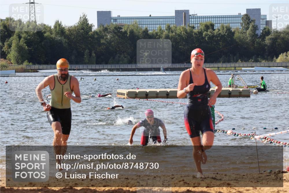 07.09.2025 - 19. Norderstedt Triathlon Luisa Fischer http://msf.ph/oto/8748730 07.09.2025 10:53:26 Schwimmen 196, 1175, 1177, 1186, 1193 meine-sportfotos.de