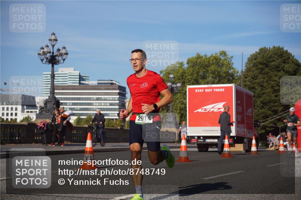 07.09.2025 - BARMER Alsterlauf Yannick Fuchs http://msf.ph/oto/8748749 07.09.2025 09:33:27 Laufen 2914 meine-sportfotos.de