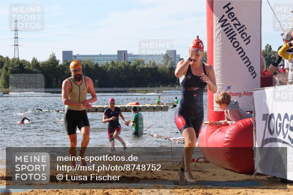 07.09.2025 - 19. Norderstedt Triathlon Luisa Fischer http://msf.ph/oto/8748752 07.09.2025 10:53:28 Schwimmen 196, 1175, 1177, 1193 meine-sportfotos.de