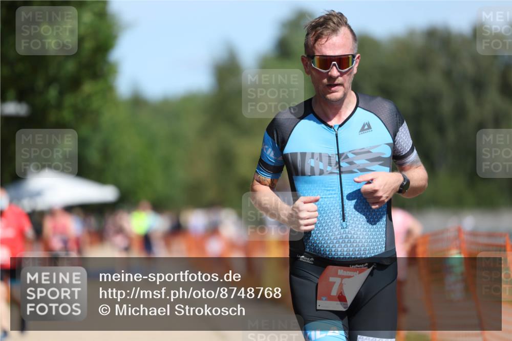 07.09.2025 - 19. Norderstedt Triathlon Michael Strokosch http://msf.ph/oto/8748768 07.09.2025 12:40:20 Laufen 730 meine-sportfotos.de