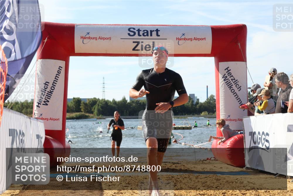 07.09.2025 - 19. Norderstedt Triathlon Luisa Fischer http://msf.ph/oto/8748800 07.09.2025 10:53:56 Schwimmen 1198, 1313 meine-sportfotos.de