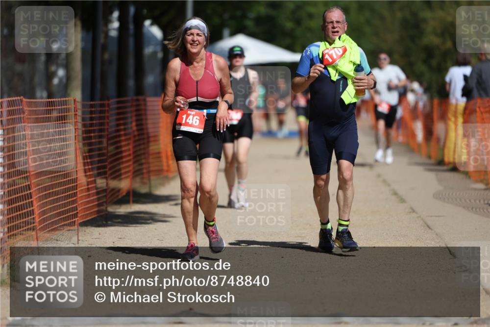 07.09.2025 - 19. Norderstedt Triathlon Michael Strokosch http://msf.ph/oto/8748840 07.09.2025 12:40:33 Laufen 146, 170, 830, 1288 meine-sportfotos.de