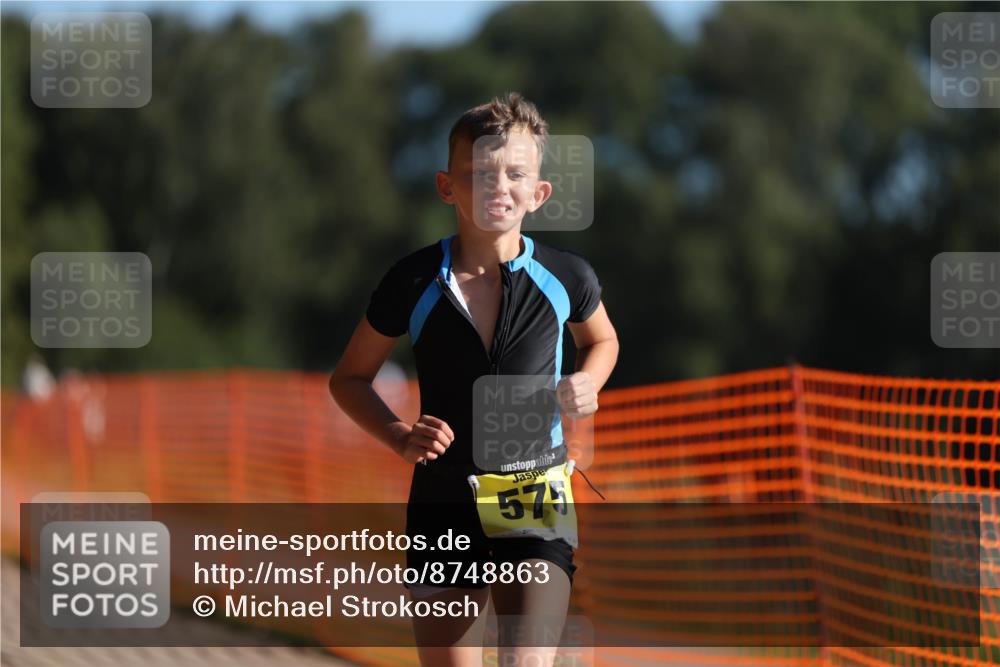 07.09.2025 - 19. Norderstedt Triathlon Michael Strokosch http://msf.ph/oto/8748863 07.09.2025 09:47:39 Laufen 575 meine-sportfotos.de