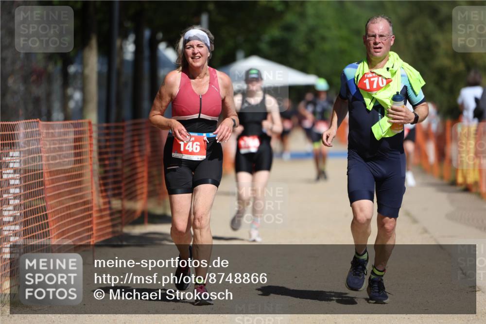 07.09.2025 - 19. Norderstedt Triathlon Michael Strokosch http://msf.ph/oto/8748866 07.09.2025 12:40:34 Laufen 146, 170, 709, 1288 meine-sportfotos.de