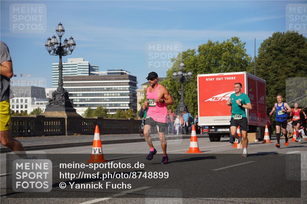 07.09.2025 - BARMER Alsterlauf Yannick Fuchs http://msf.ph/oto/8748899 07.09.2025 09:33:36 Laufen 2017, 5243, 552, 2677 meine-sportfotos.de