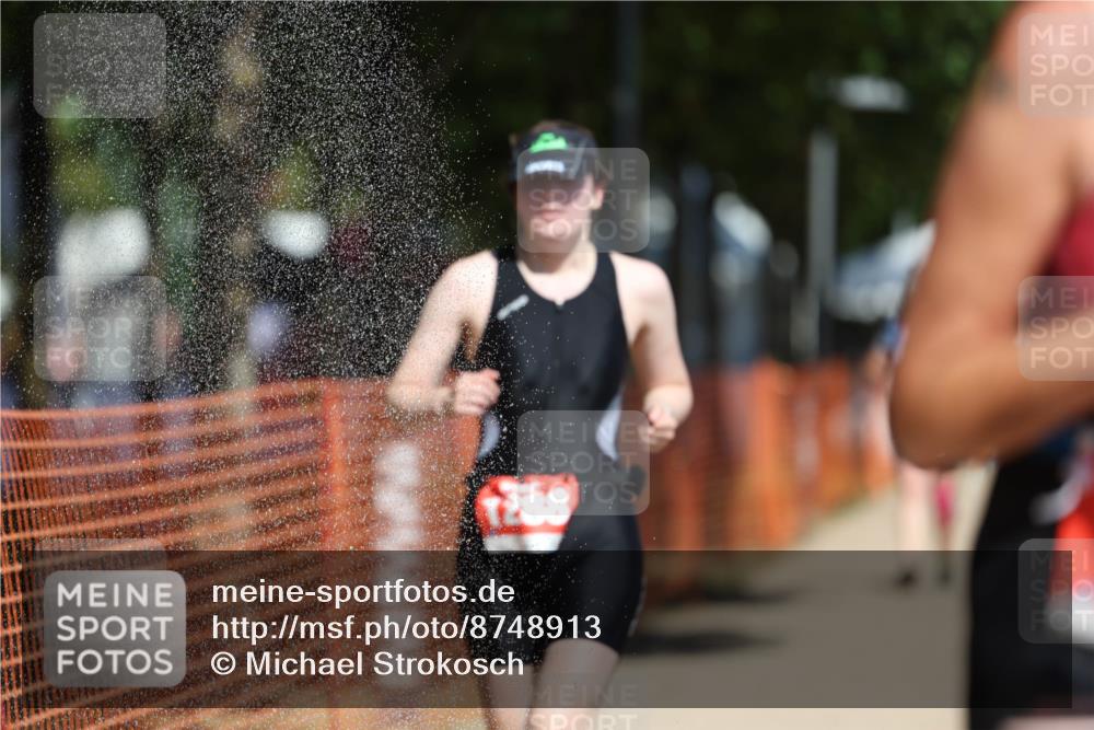 07.09.2025 - 19. Norderstedt Triathlon Michael Strokosch http://msf.ph/oto/8748913 07.09.2025 12:40:39 Laufen 146, 170, 709, 1288, 1392 meine-sportfotos.de