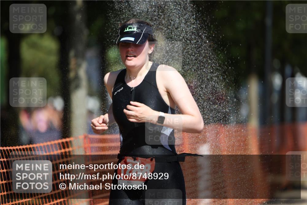 07.09.2025 - 19. Norderstedt Triathlon Michael Strokosch http://msf.ph/oto/8748929 07.09.2025 12:40:40 Laufen 146, 170, 709, 1288, 1392 meine-sportfotos.de