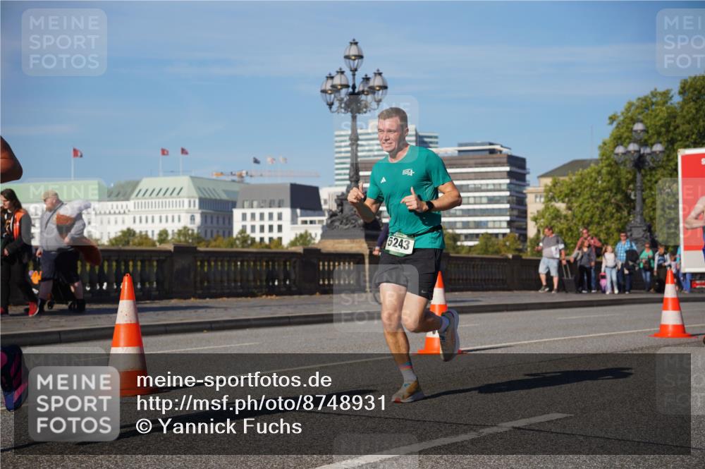 07.09.2025 - BARMER Alsterlauf Yannick Fuchs http://msf.ph/oto/8748931 07.09.2025 09:33:37 Laufen 5243 meine-sportfotos.de