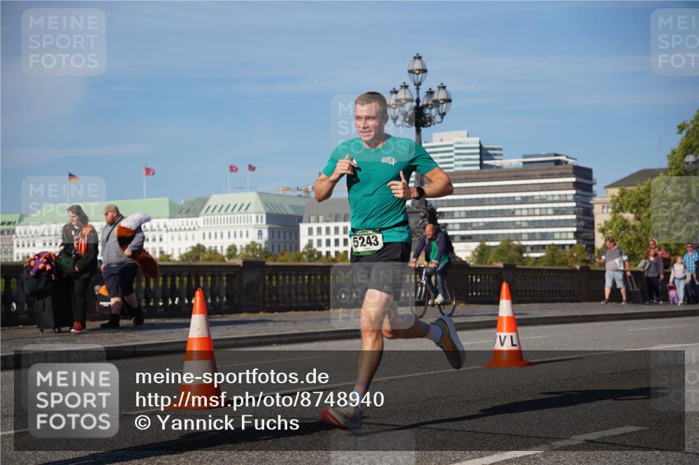 07.09.2025 - BARMER Alsterlauf Yannick Fuchs http://msf.ph/oto/8748940 07.09.2025 09:33:38 Laufen 5243 meine-sportfotos.de