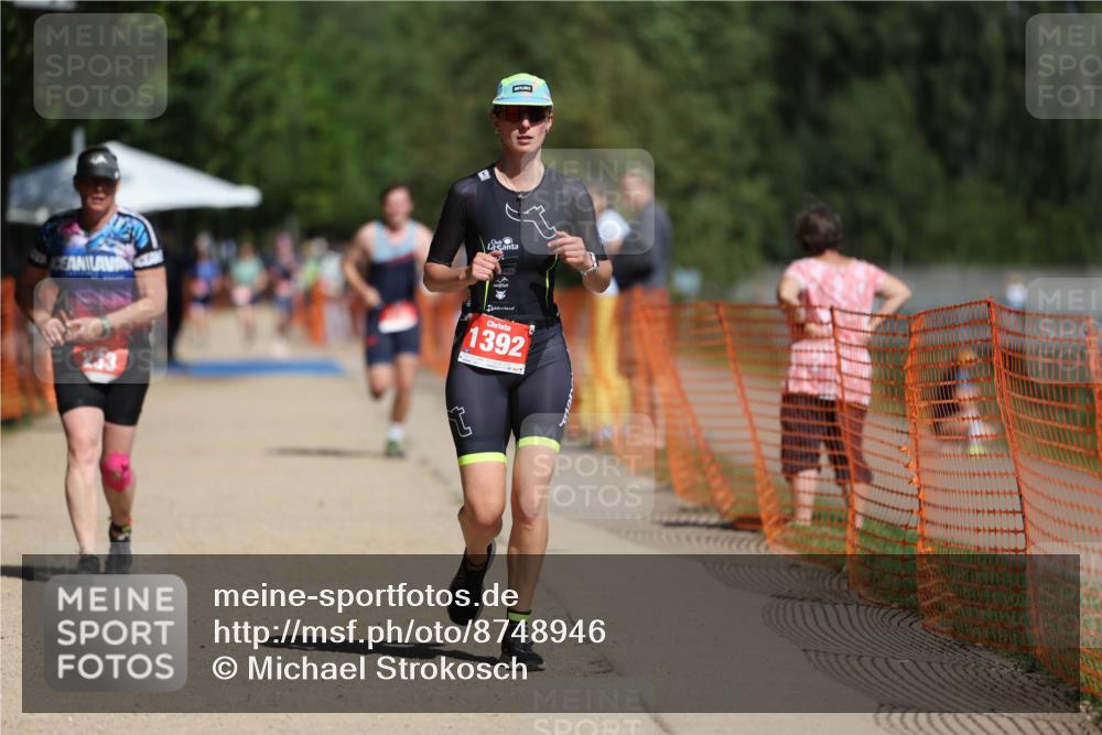 07.09.2025 - 19. Norderstedt Triathlon Michael Strokosch http://msf.ph/oto/8748946 07.09.2025 12:40:43 Laufen 218, 233, 709, 1392 meine-sportfotos.de