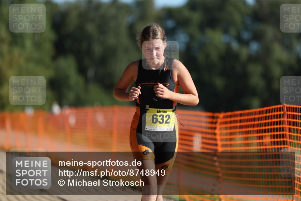 07.09.2025 - 19. Norderstedt Triathlon Michael Strokosch http://msf.ph/oto/8748949 07.09.2025 09:47:48 Laufen 632 meine-sportfotos.de