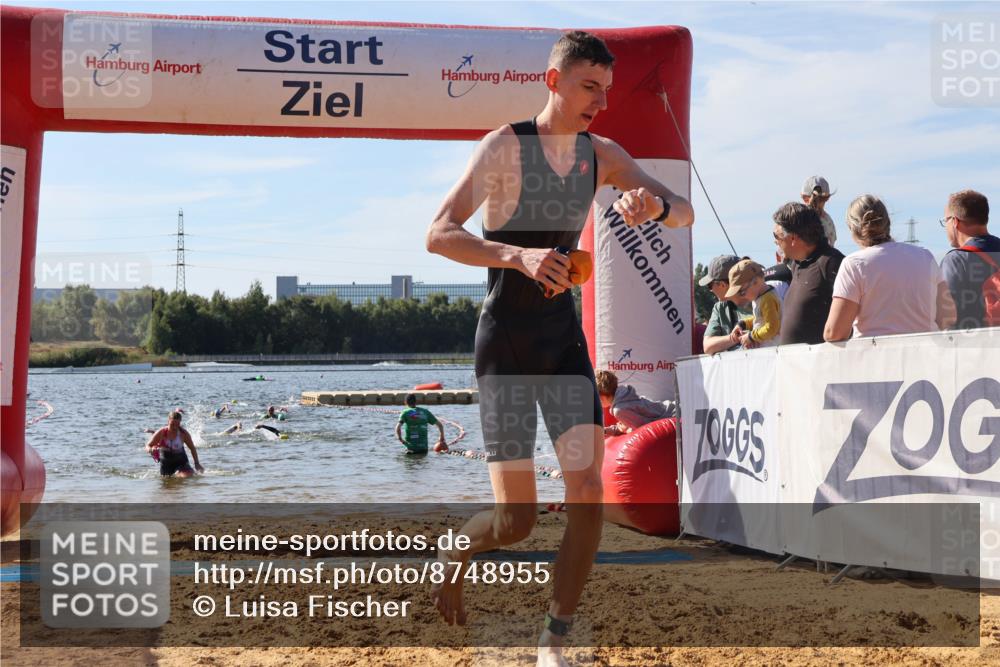 07.09.2025 - 19. Norderstedt Triathlon Luisa Fischer http://msf.ph/oto/8748955 07.09.2025 10:54:28 Schwimmen 199, 734, 770, 1182, 1187, 1197, 1200 meine-sportfotos.de