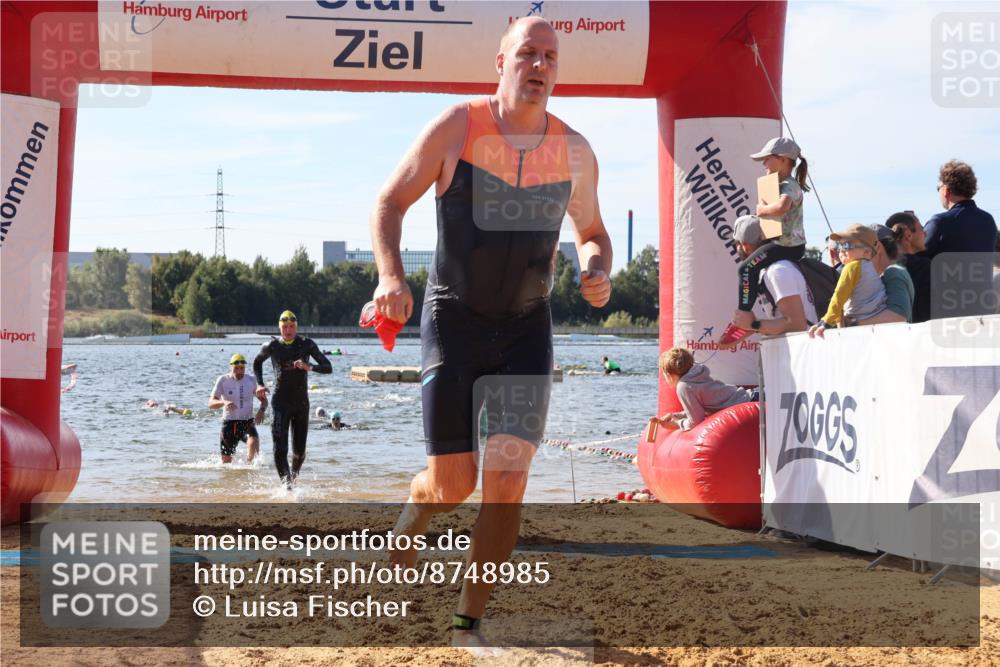 07.09.2025 - 19. Norderstedt Triathlon Luisa Fischer http://msf.ph/oto/8748985 07.09.2025 10:54:45 Schwimmen 771, 833, 1197 meine-sportfotos.de