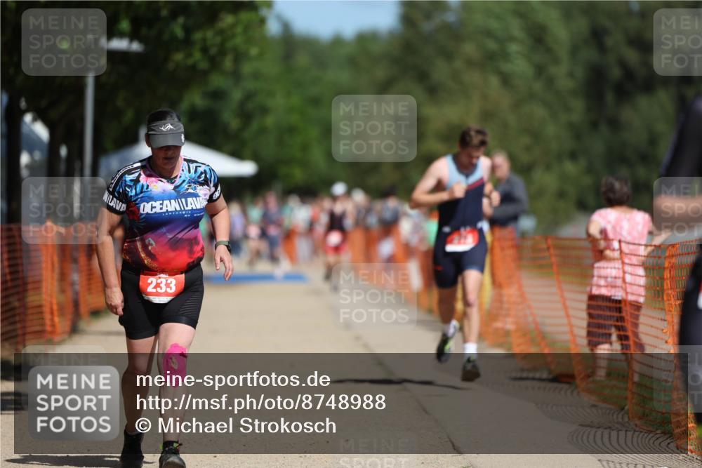 07.09.2025 - 19. Norderstedt Triathlon Michael Strokosch http://msf.ph/oto/8748988 07.09.2025 12:40:46 Laufen 218, 233, 709, 1392 meine-sportfotos.de